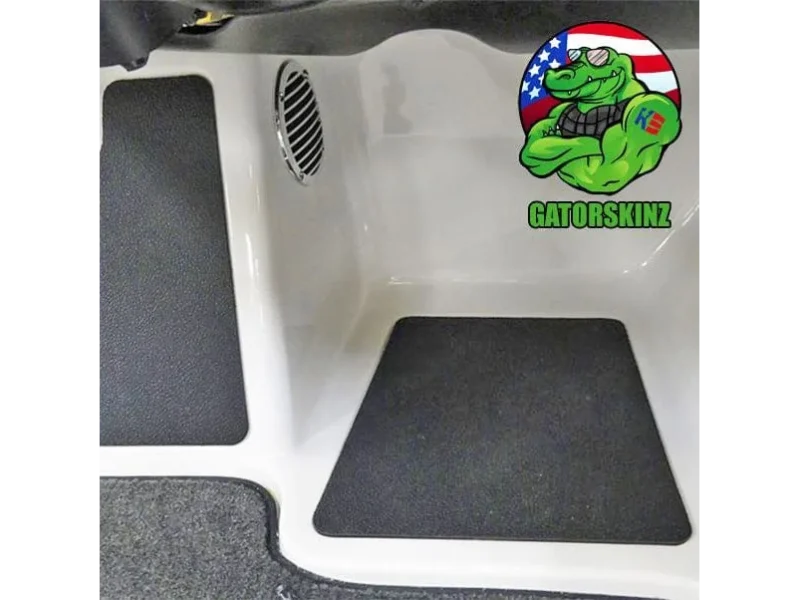 Gator Guard Gator Skinz Black Grit 24in x 12in
