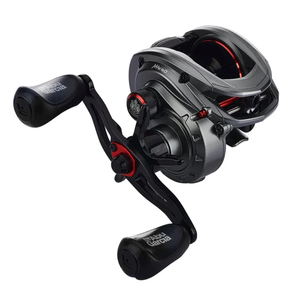 Abu Garcia MAX® 4 Low Profile Right Hand Reel MAX4-LP-40 - Image 2