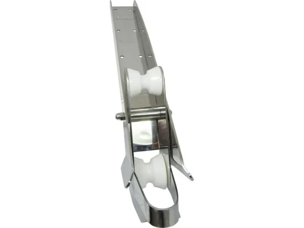 Lewmar 23in Pivioting Bow Roller