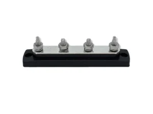 Bluewater Common Stud Busbar 4 Gang - Black