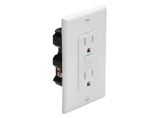 Marinco Ground Fault Circuit Interrupter (GFCI) - White