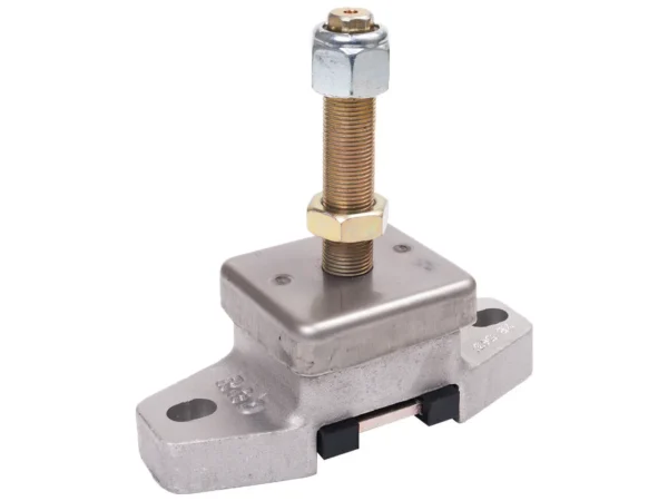 R & D Engine Mount w/4" Footprint - 3/4" Stud - 250-563lbs Capacity Per Mount - Image 2