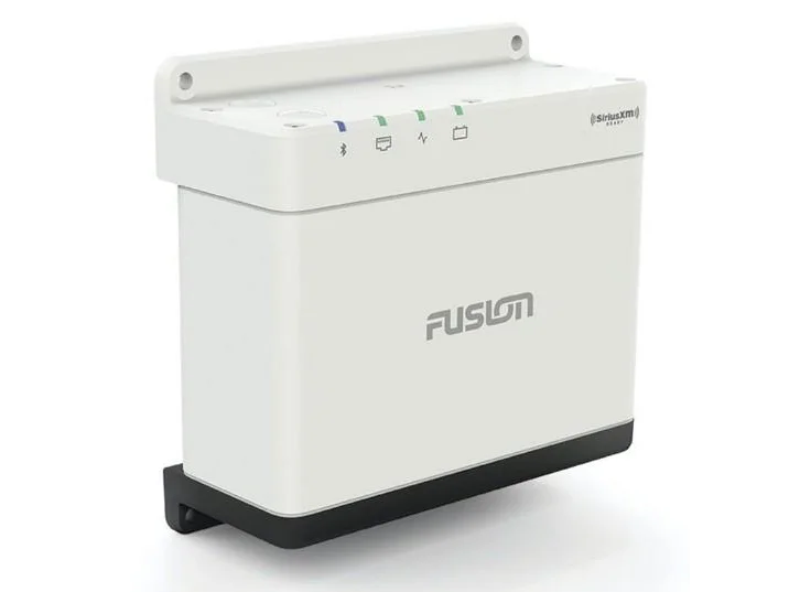 FUSION Apollo MS-WB675 Marine Hideaway Stereo | 010-02346-50 - Image 3