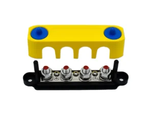 Bluewater Common Stud 4 Gang Positive Terminal Busbar w/Cover