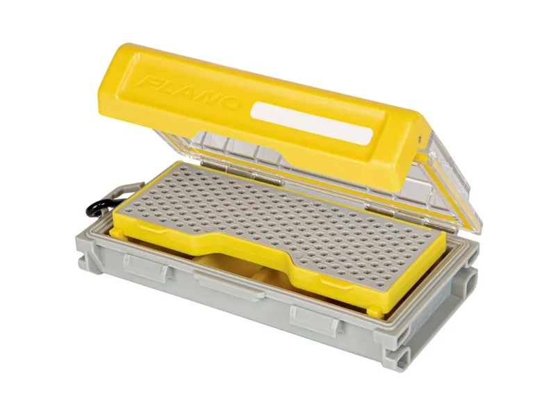Plano EDGE™ Micro Fly Box