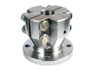 R & D Split Half Coupling f/Volvo - .75"